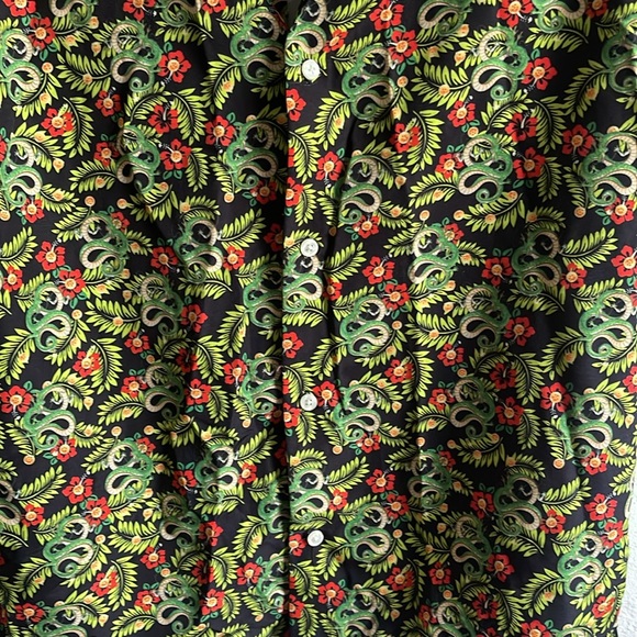 🐉Dragon BallZ Button Down Shirt🐉 - Picture 2 of 5